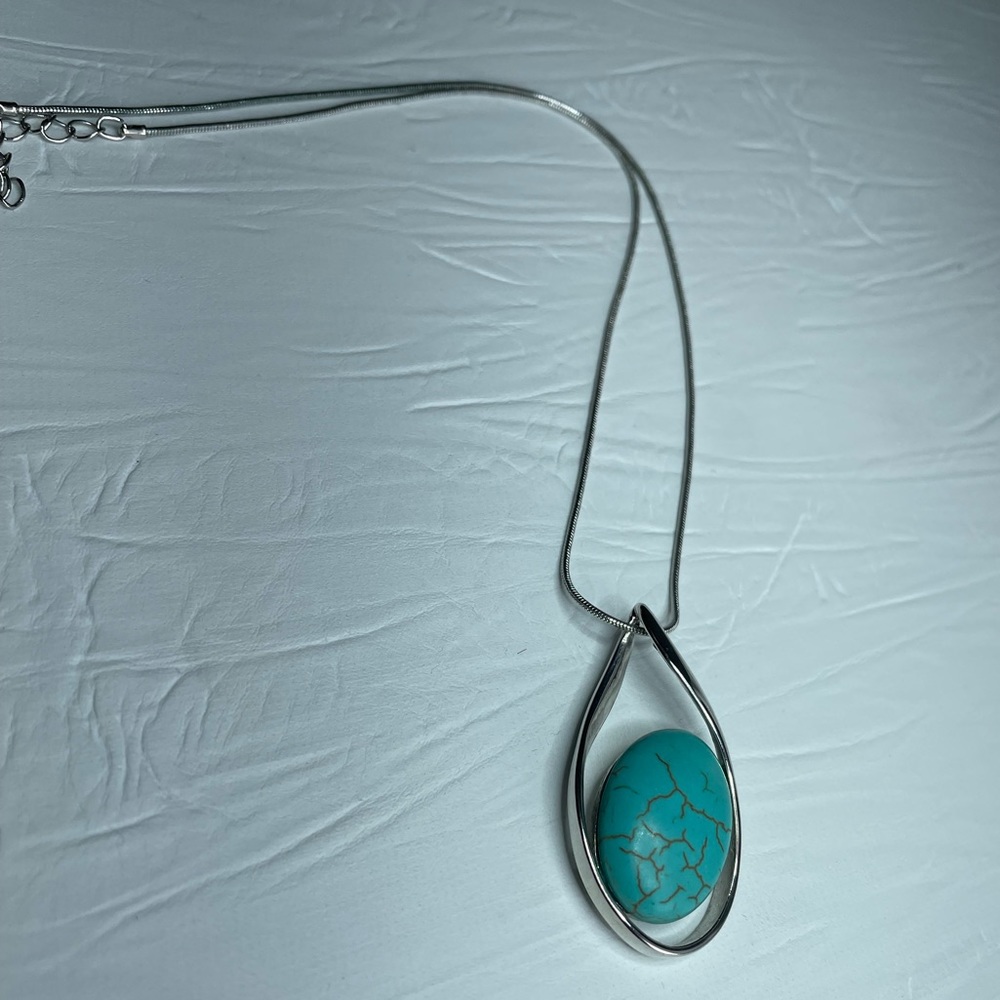 Turquoise Pendant Necklace